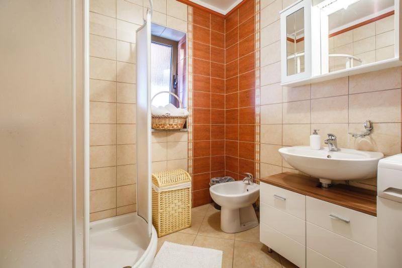 Apartmani Gilda Vrsar Exterior photo